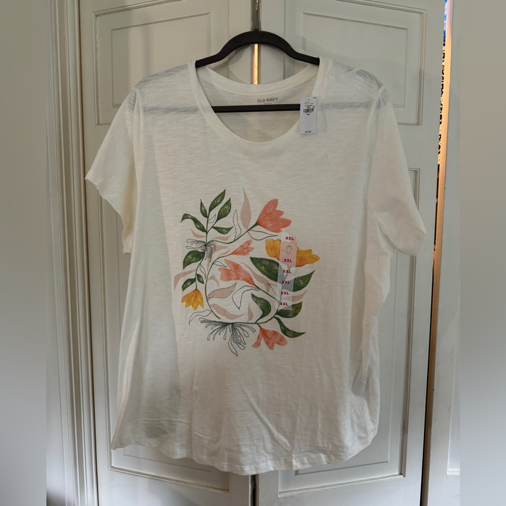 Old navy tshirt